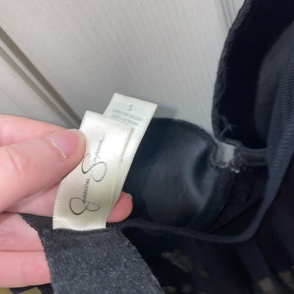 Jessica Simpsons Body Suit - Picture 3 of 3